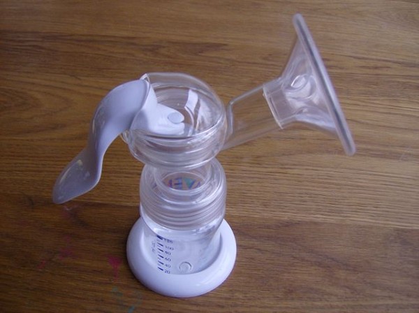 New Report Focusing on Breast Pump Market with Trends, Analysis by Regions, Type, Market Drivers, and Top Growing Companies 3