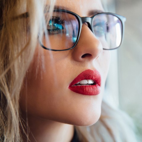 All Gamers Should Wear Anti-Blue Light Gaming Glasses To Prevent Eye Damage – DeLilRedDot 2
