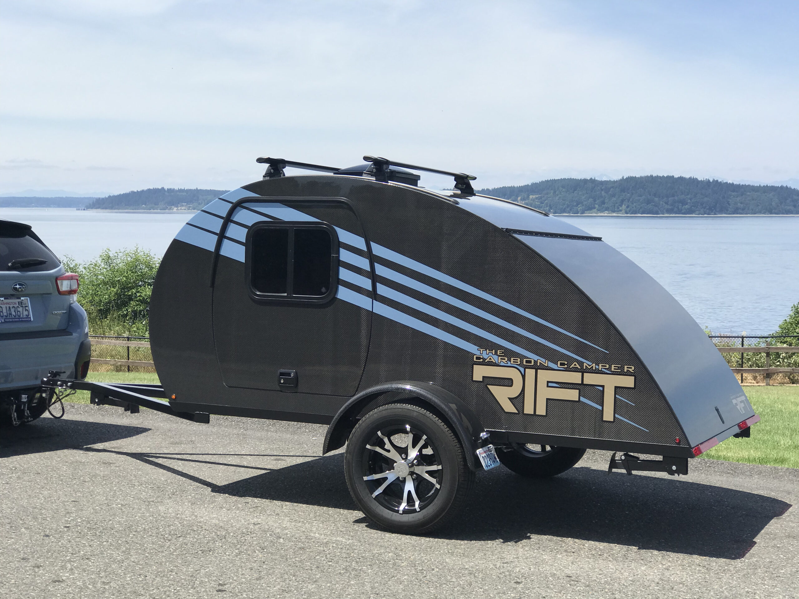 Carbon Lite Trailers Manufactures a Unique Carbon Fiber Teardrop Style Trailer, Weighing Less Than Half of Its Competitors 3