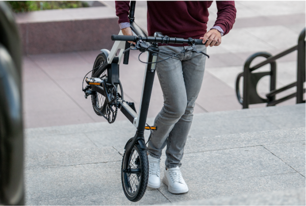 Kickstarter campaign launches innovative sustainable folding electric bike 2